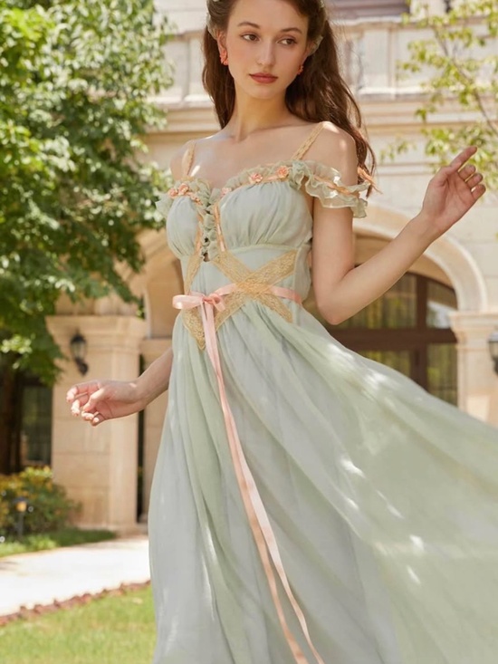 Lacemade Dresses & Skirts - LaceMade dress light weight Garden of Oz